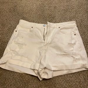 AE mom shorts